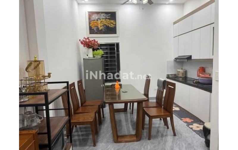 CHO THUÊ NHÀ NGUYÊN CĂN PHỐ TÂN KHAI -HOÀNG MAI-THIẾT KẾ HIỆN ĐẠI CỬA KÍNH SANG TRỌNG