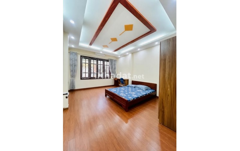 BÁN NHÀ PHÂN LÔ VÕ CHÍ CÔNG -Ô TÔ ĐỖ TẬN NHÀ -GARA Ô TÔ RỘNG RÃI