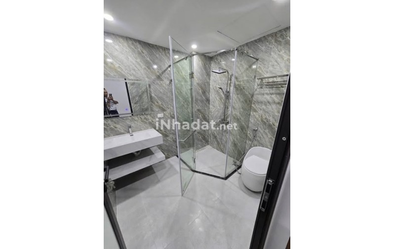 BÁN NHÀ CỔ LINH- LONG BIÊN -ĐỐI DIỆN TRUNG TÂM AEON MALL VÀ ĐẦY ĐỦ NỘI THẤT