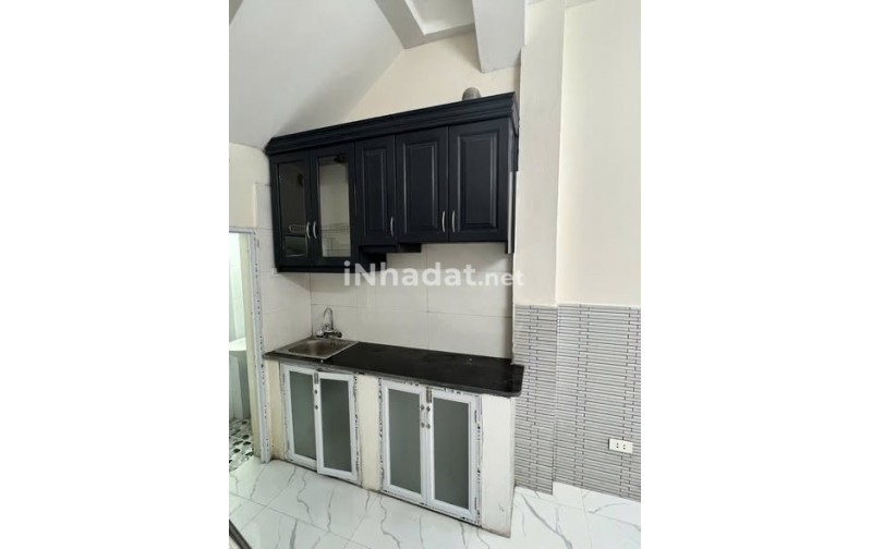 CHO THUÊ NHÀ NGUYÊN CĂN- QUỐC TỬ GIÁM- ĐỐNG ĐA -5 TẦNG -THÔNG SÀN GỌN GÀNG