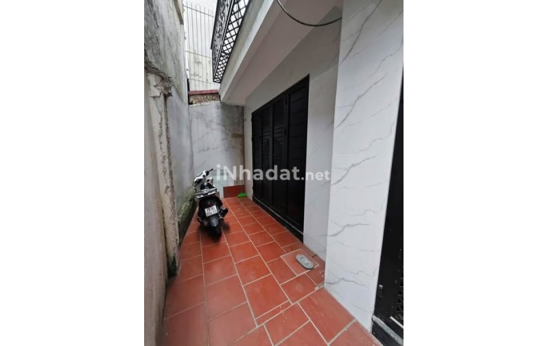 CHO THUÊ NHÀ MỚI XÂY -ĐÊ TRẦN KHÁT CHÂN- HAI BÀ TRƯNG- 5 TẦNG ĐẸP LUNG LINH