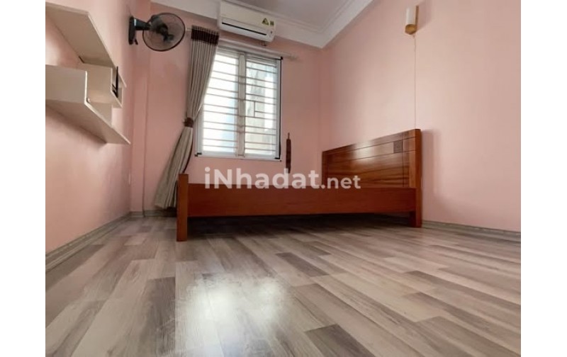 CHO THUÊ NHÀ NGUYÊN CĂN -4 TẦNG NGÕ - 120  ĐỊNH CÔNG -GẦN CÁC TRƯỜNG ĐẠI HỌC