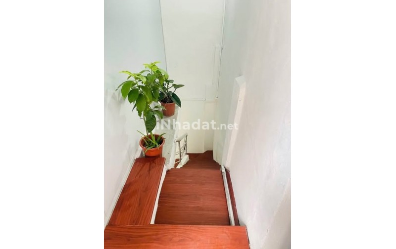 CHO THUÊ NHÀ RIÊNG,3 TẦNG PHỐ ĐỘI CẤN,QUẬN BA ĐÌNH, GIÁ TỐT