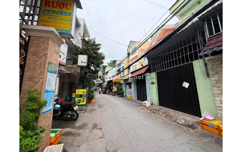 BÁN NHÀ GÓC 2 MẶT HẺM LÂM VĂN BỀN, QUẬN 7, 3 PHÒNG NGỦ, XE HƠI TRÁNH NHAU