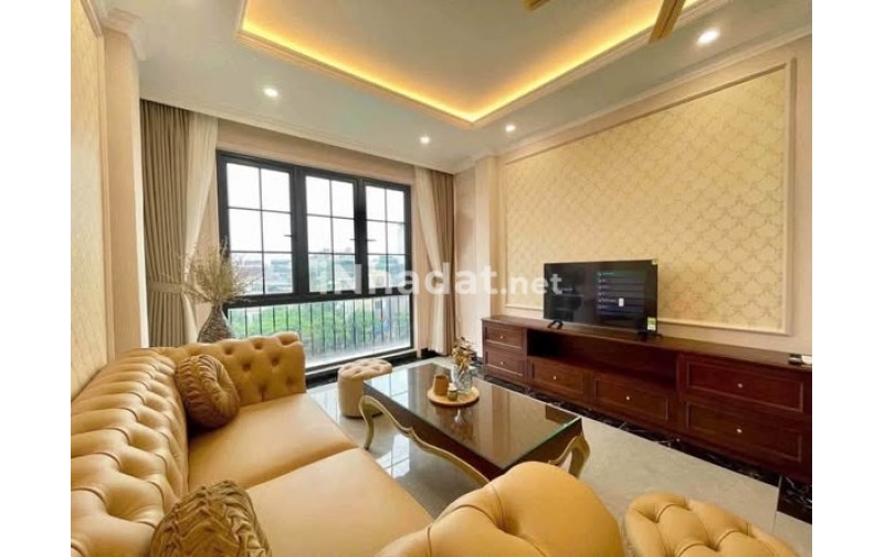 CHO THUÊ NHÀ MẶT PHỐ GẦN NGÃ TƯ SỞ THANH XUÂN BẢY TẦNG CÓ THANG MÁY