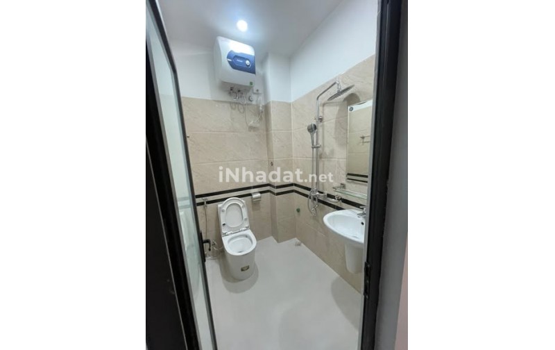 CHO THUÊ NHÀ NGUYÊN CĂN ,4 TẦNG NGÕ , XUÂN PHƯƠNG, GIÁ 10 TRIỆU/THÁNG