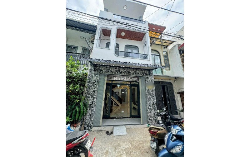 BÁN NHÀ HẺM HỒNG BÀNG, QUẬN 6, 3 TẦNG BTCT, 4 PHÒNG NGỦ