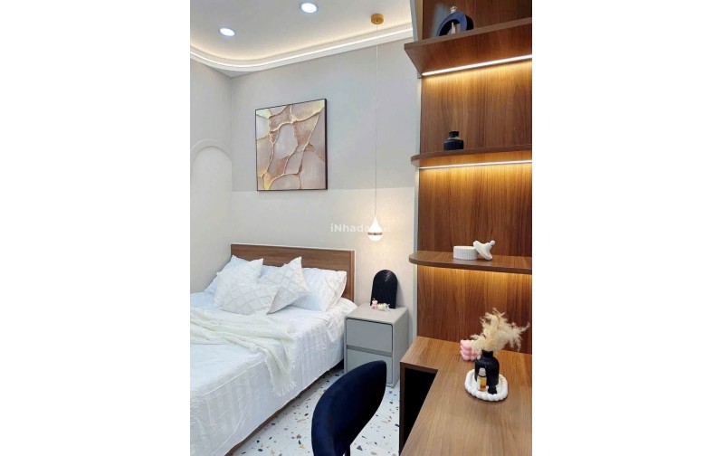 CHO THUÊ NHÀ 5 PHÒNG NGỦ FULL NỘI THẤT, TRẦN QUANG DIỆU, QUẬN 3