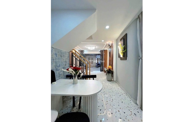 CHO THUÊ NHÀ 5 PHÒNG NGỦ FULL NỘI THẤT, TRẦN QUANG DIỆU, QUẬN 3