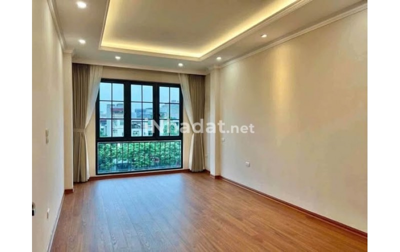 CHO THUÊ NHÀ MẶT PHỐ GẦN NGÃ TƯ SỞ THANH XUÂN BẢY TẦNG CÓ THANG MÁY