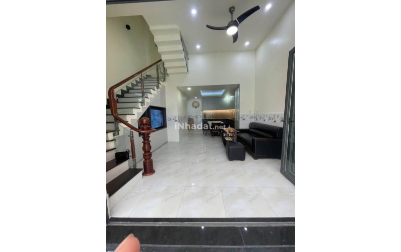 BÁN NHÀ THẠNH LỘC 15, QUẬN 12, 3 TẦNG, SÂN Ô TÔ, HẺM 7 CHỖ