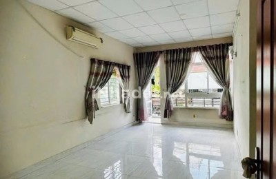NHÀ LÔ GÓC ĐẸP GẦN CHỢ CÂY QUÉO - BÌNH THẠNH - 7,2 TỶ