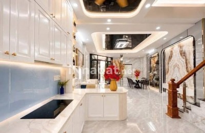 NHÀ GÓC TÂN PHÚ - THIẾT KẾ LUXURY, CÓ PHÒNG XÔNG HƠI