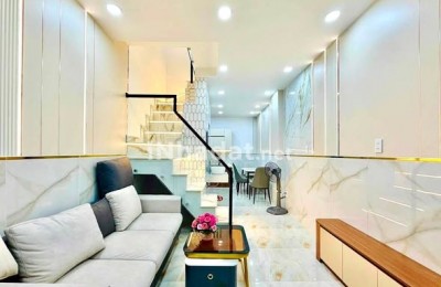 NHÀ 50M2 GẦN BETA QUANG TRUNG - GIÁ CỰC HẤP DẪN - 50M2