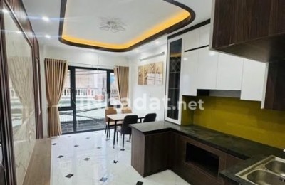 BÁN NHÀ PHÚ DIỄN -NHÀ MỚI 6 TẦNG THANG MÁY - LÔ GÓC 2 THOÁNG - Ô TÔ 7 CHỖ ĐỖ CỬA - GẦN HỒ - 40M