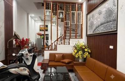 CHO THUÊ NHÀ NGUYÊN CĂN PHỐ TÂN KHAI -HOÀNG MAI-THIẾT KẾ HIỆN ĐẠI CỬA KÍNH SANG TRỌNG