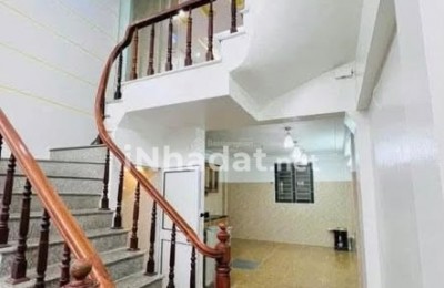 CHO THUÊ NHÀ RIÊNG -5 TẦNG- ĐƯỜNG BẰNG A HOÀNG LIỆT- HOÀNG MAI- FULL NỘI THẤT