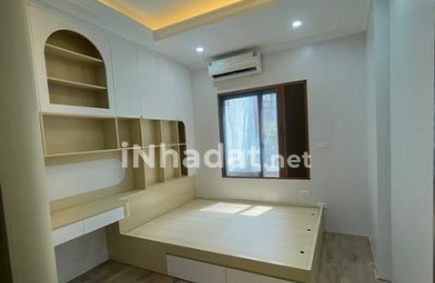 CHO THUÊ NHÀ NGUYÊN CĂN ,4 TẦNG NGÕ , XUÂN PHƯƠNG, GIÁ 10 TRIỆU/THÁNG
