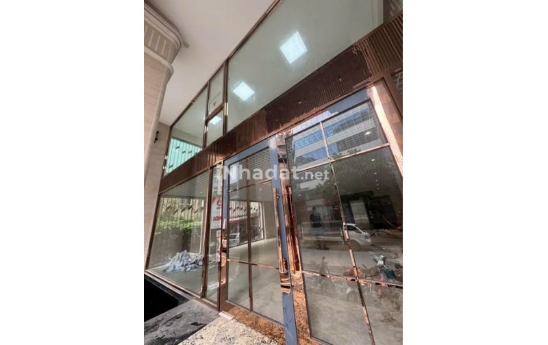 CHO THUÊ TÒA VĂN PHÒNG MỚI HOÀN THIỆN MẶT PHỐ ,THANH XUÂN ,FULL KÍNH