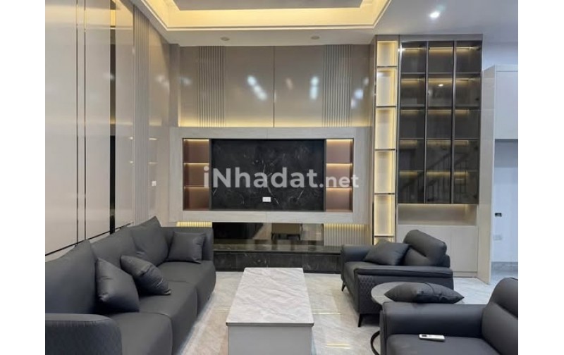 CHO THUÊ NHÀ RIÊNG, NGÕ CHỢ KHÂM THIÊN, ĐỐNG ĐA, NHÀ MỚI RỘNG RÃI