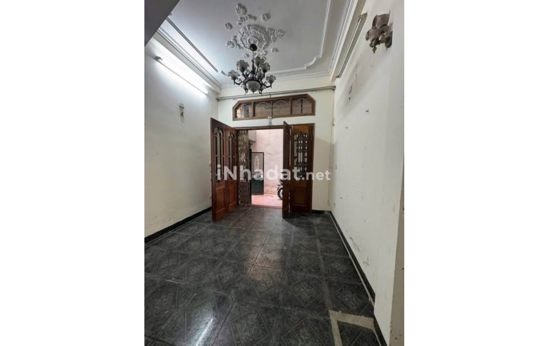 CHO THUÊ NHÀ NGUYÊN CĂN, 5 TẦNG, ĐƯỜNG LÁNG, ĐỐNG ĐA, RỘNG RÃI