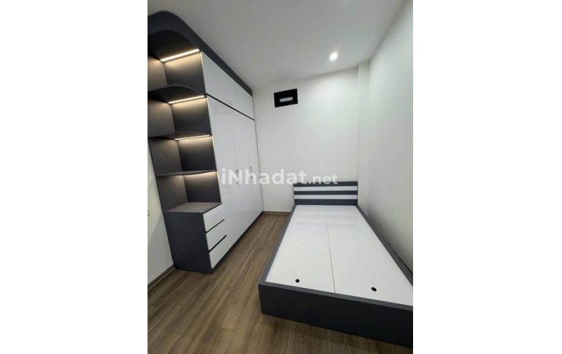 CHO THUÊ NHÀ , 5 TẦNG, PHỐ LÊ QUANG ĐẠO, FULL ĐỒ ĐẸP LONG LANH