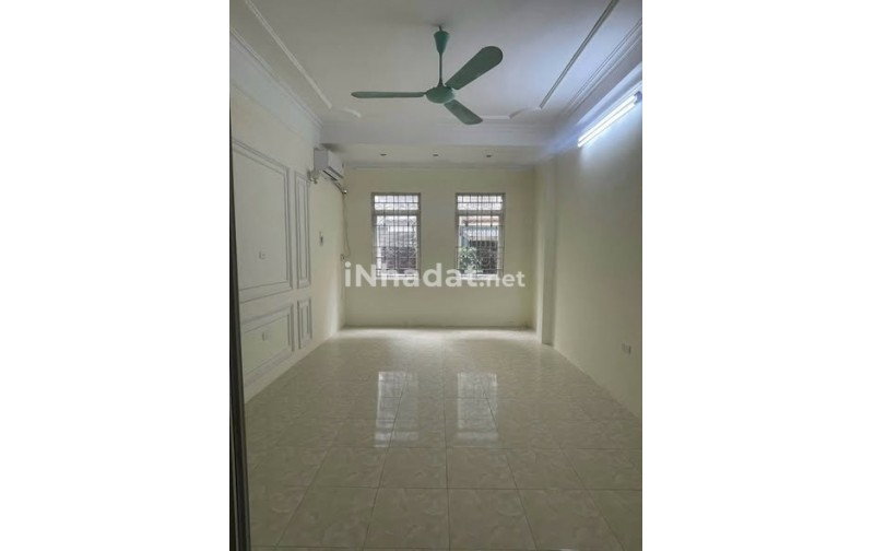 CHO THUÊ NHÀ MẶT NGÕ, YÊN LÃNG, ĐỐNG ĐA, Ô TÔ QUA NHÀ KINH DOANH
