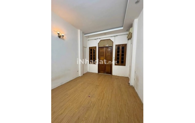 CHO THUÊ NHÀ NGUYÊN CĂN, 5 TẦNG, ĐƯỜNG LÁNG, ĐỐNG ĐA, RỘNG RÃI