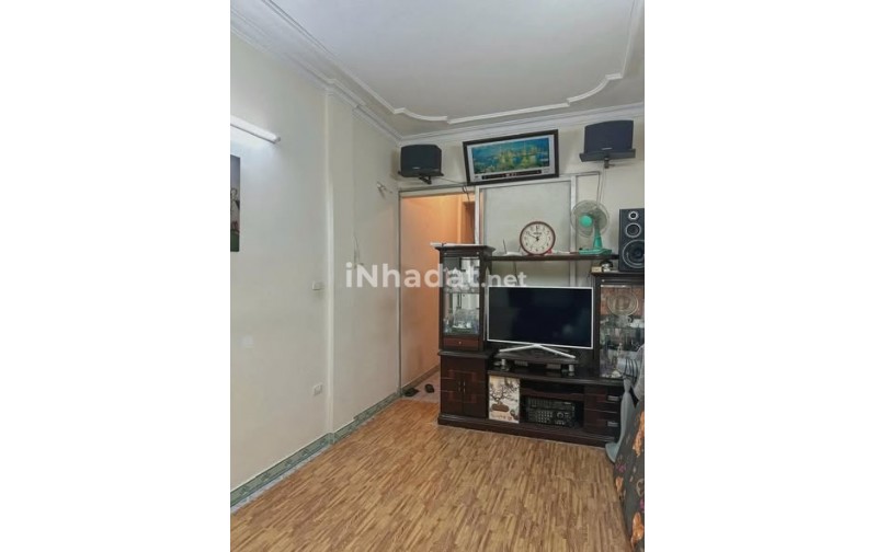 CHO THUÊ NHÀ NGUYÊN CĂN, BỐN TẦNG, NGÕ 7 ,NGUYÊN HỒNG ,BA ĐÌNH, ĐỦ ĐỒ