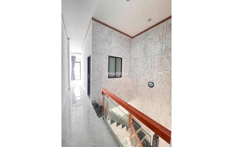 BÁN NHÀ TAM HIỆP, GẦN BỆNH VIỆN ĐỒNG NAI, SÂN Ô TÔ, GIÁ CHỈ 2 TỶ 250 TRIỆU