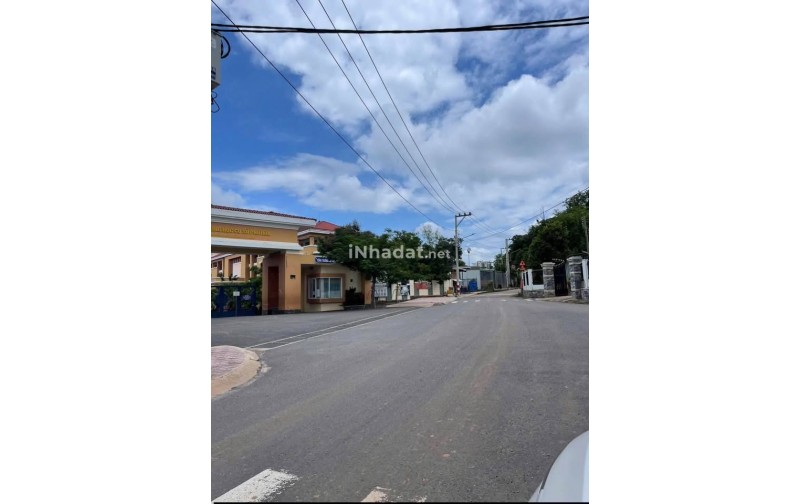 BÁN ĐẤT MẶT TIỀN NGUYỄN THÁI BÌNH, 249M², THÍCH HỢP KINH DOANH