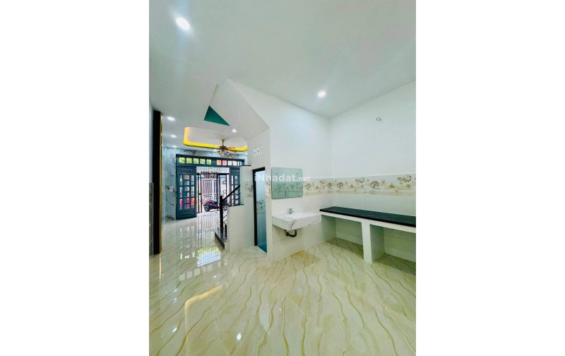 BÁN NHÀ TRUNG TÂM DĨ AN, 1 TRỆT 1 LẦU, SỔ HỒNG RIÊNG