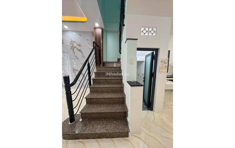 BÁN NHÀ TRUNG TÂM DĨ AN, 1 TRỆT 1 LẦU, SỔ HỒNG RIÊNG