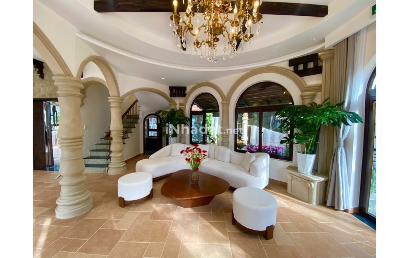 BÁN MONTARA VILLA, ĐÀ LẠT, 7PN, THANG MÁY, VIEW ĐỒI
