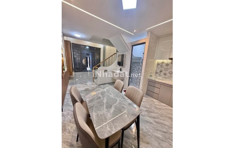 BÁN NHÀ 4 TẦNG, HOÀNG BẬT ĐẠT, PHƯỜNG 15, TÂN BÌNH