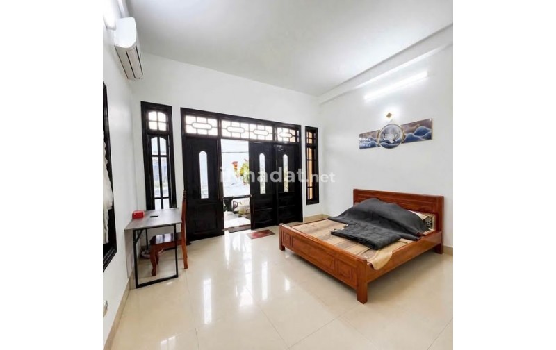 CHO THUÊ NHÀ NGUYÊN CĂN DIỆN TÍCH RỘNG - HẺM HUỲNH TẤN PHÁT