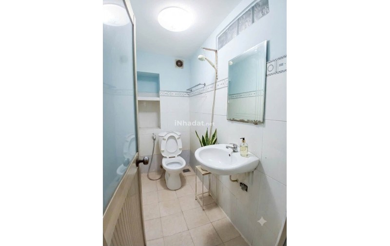 Bán Nhà Phú Thọ Hòa, Tân Phú – 40m² – 4 Tầng – Ô Tô Đỗ Cửa – Giá 5,99 Tỷ