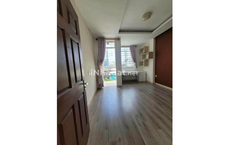 CHO THUÊ NHÀ HẺM XE HƠI-ÂU DƯƠNG LÂN -QUẬN 8- RỘNG RÃI