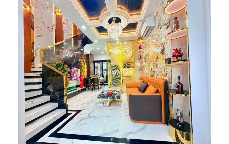Bán Nhà Phong Cách Bắc Âu Mặt Tiền KDC Long Hòa B – Giá 6,68 Tỷ