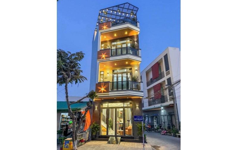 Bán Nhà 2 Lầu + Sân Thượng Góc 2 Mặt Tiền Nguyễn Minh Quang, Cần Thơ – Giá 4,55 Tỷ