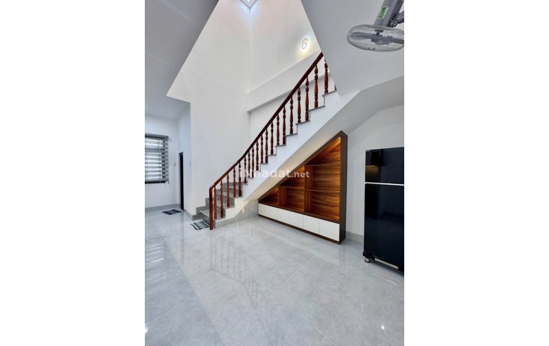 Bán Nhà Lầu KP9 Phường Trung An-Mỹ Tho – Giá 2,3 Tỷ