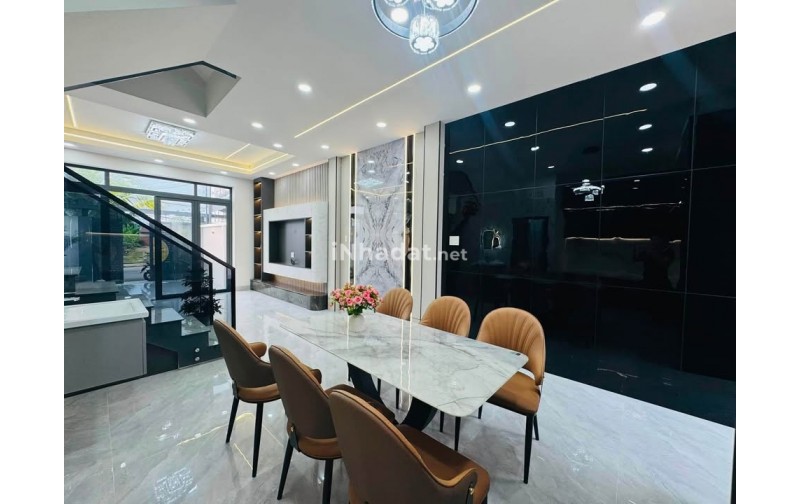 Bán Nhà Mặt Tiền Đoàn Thị Nghiệp, Mỹ Tho – Giá 4,3 Tỷ