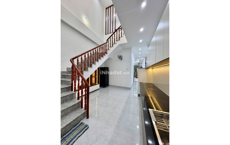 Bán Nhà Lầu KP9 Phường Trung An-Mỹ Tho – Giá 2,3 Tỷ