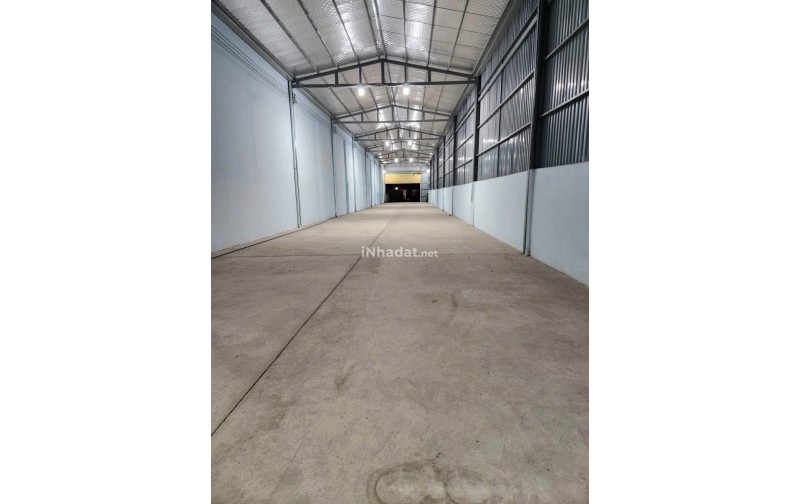 Cho Thuê Kho 750m² Mặt Tiền Đức Hòa – Giá 30 Triệu/Tháng