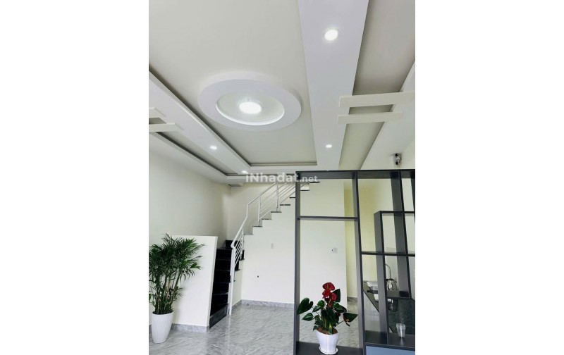 Bán Nhà Trương Văn Hoàn, Đà Lạt -50m².– Giá 2,58 Tỷ