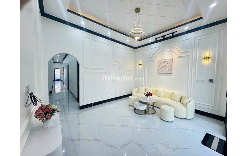 Bán Nhà Sân Vườn Góc 2 Mặt Tiền Gần QL53, Vĩnh Long – 178m²