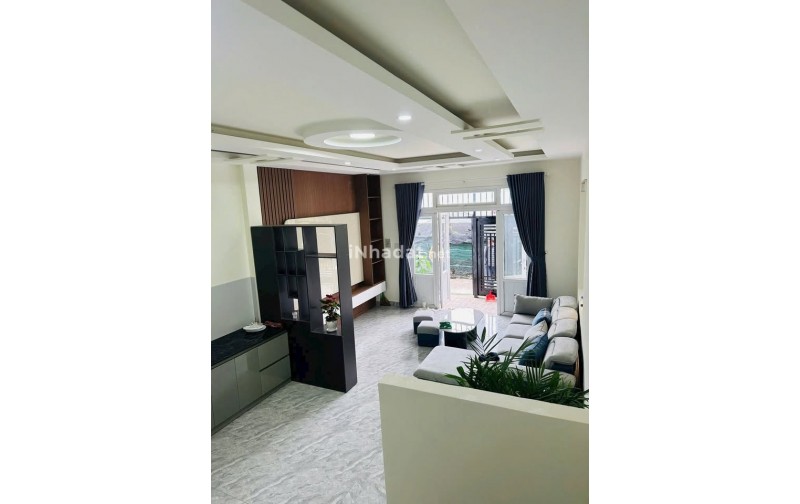 Bán Nhà Trương Văn Hoàn, Đà Lạt -50m².– Giá 2,58 Tỷ