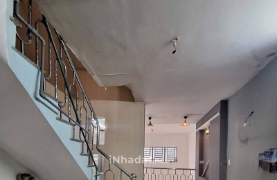 CHO THUÊ NHÀ HẺM XE HƠI LÝ THÁI TỔ, PHƯỜNG 10, QUẬN 10, PHÙ HỢP KINH DOANH