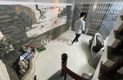 CHO THUÊ NHÀ BỐN TẦNG RƯỠ,I NGÕ NĂM TRĂM MƯỜI,HOÀNG HOA THÁM, BA ĐÌNH