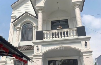 BÁN BIỆT THỰ PHÚ MỸ, THỦ DẦU MỘT, 5 PHÒNG NGỦ, SÂN 4 Ô TÔ